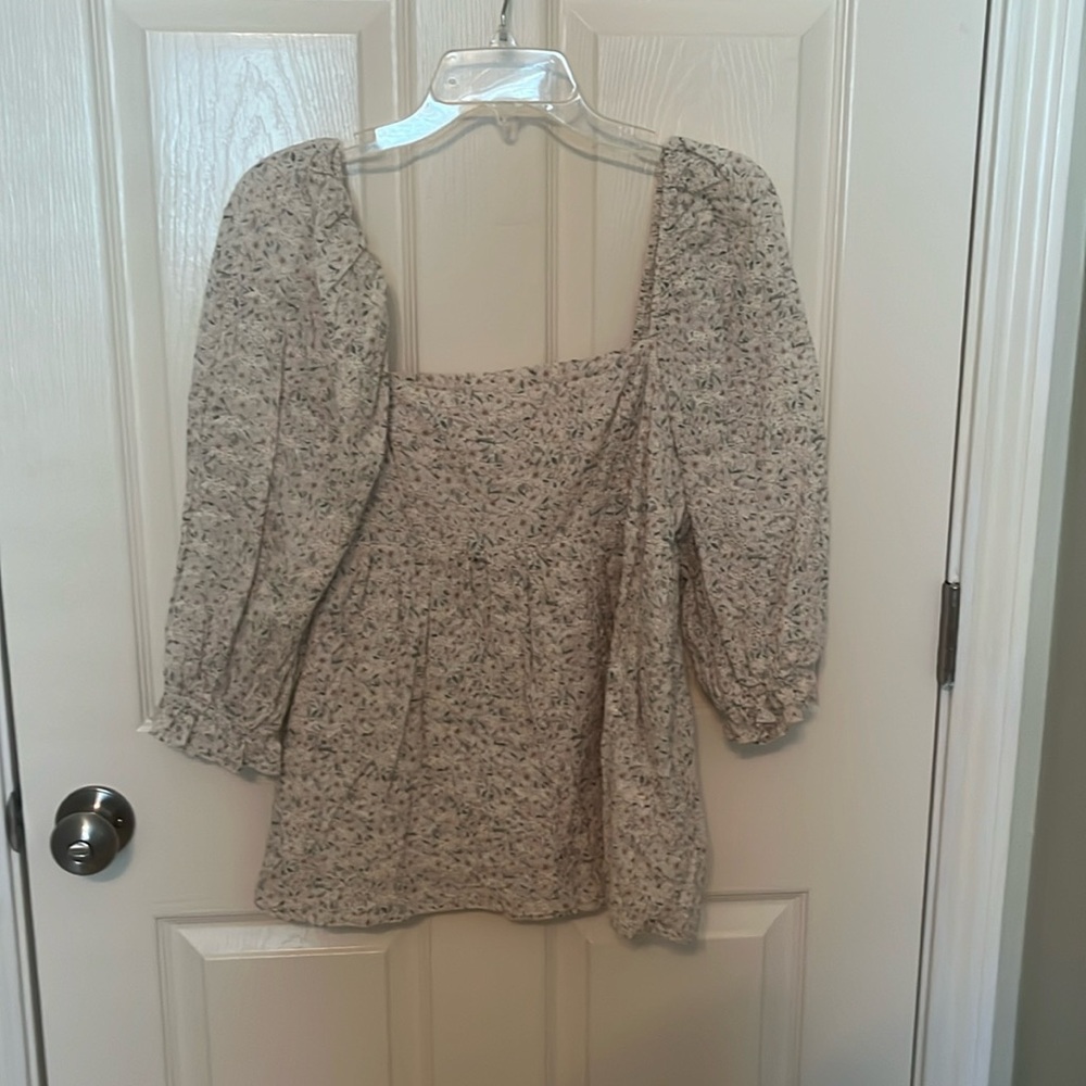 Floral square neck blouse